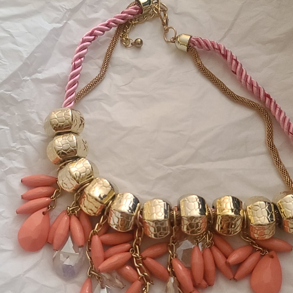 Necklace - Picture 2 of 3